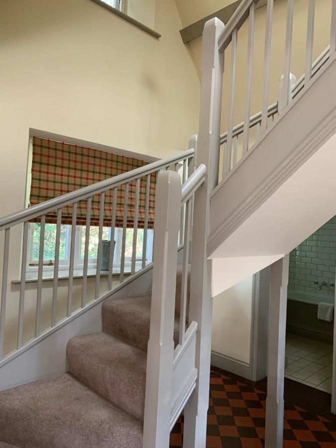 Thornton Manor - Holiday Cottages And Apartments Heswall Esterno foto