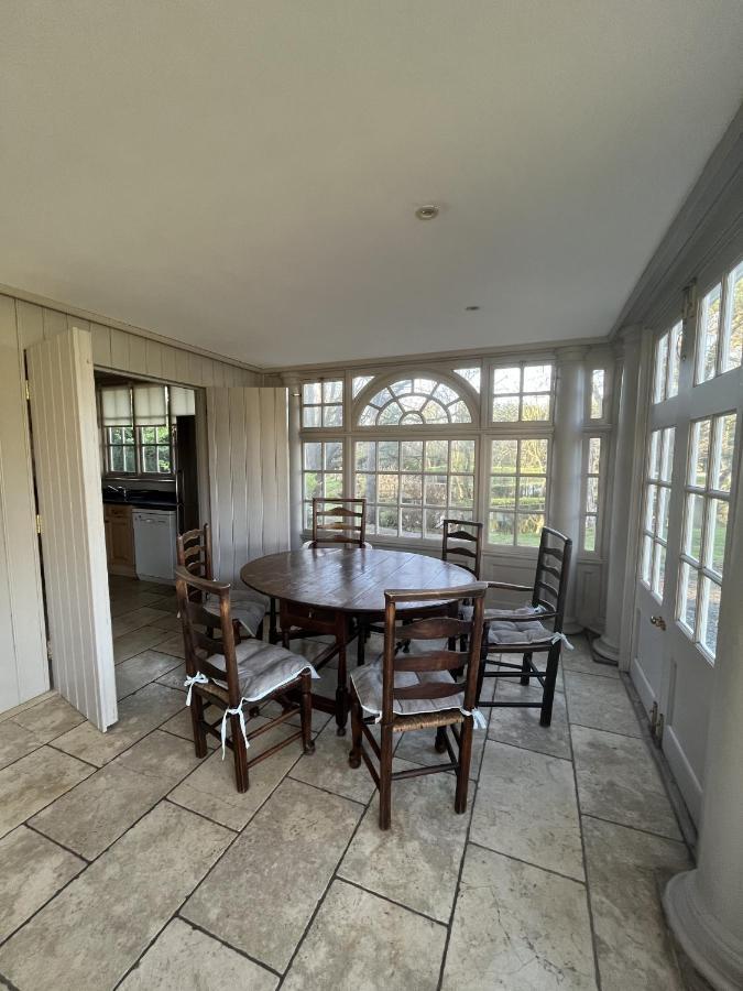 Thornton Manor - Holiday Cottages And Apartments Heswall Esterno foto
