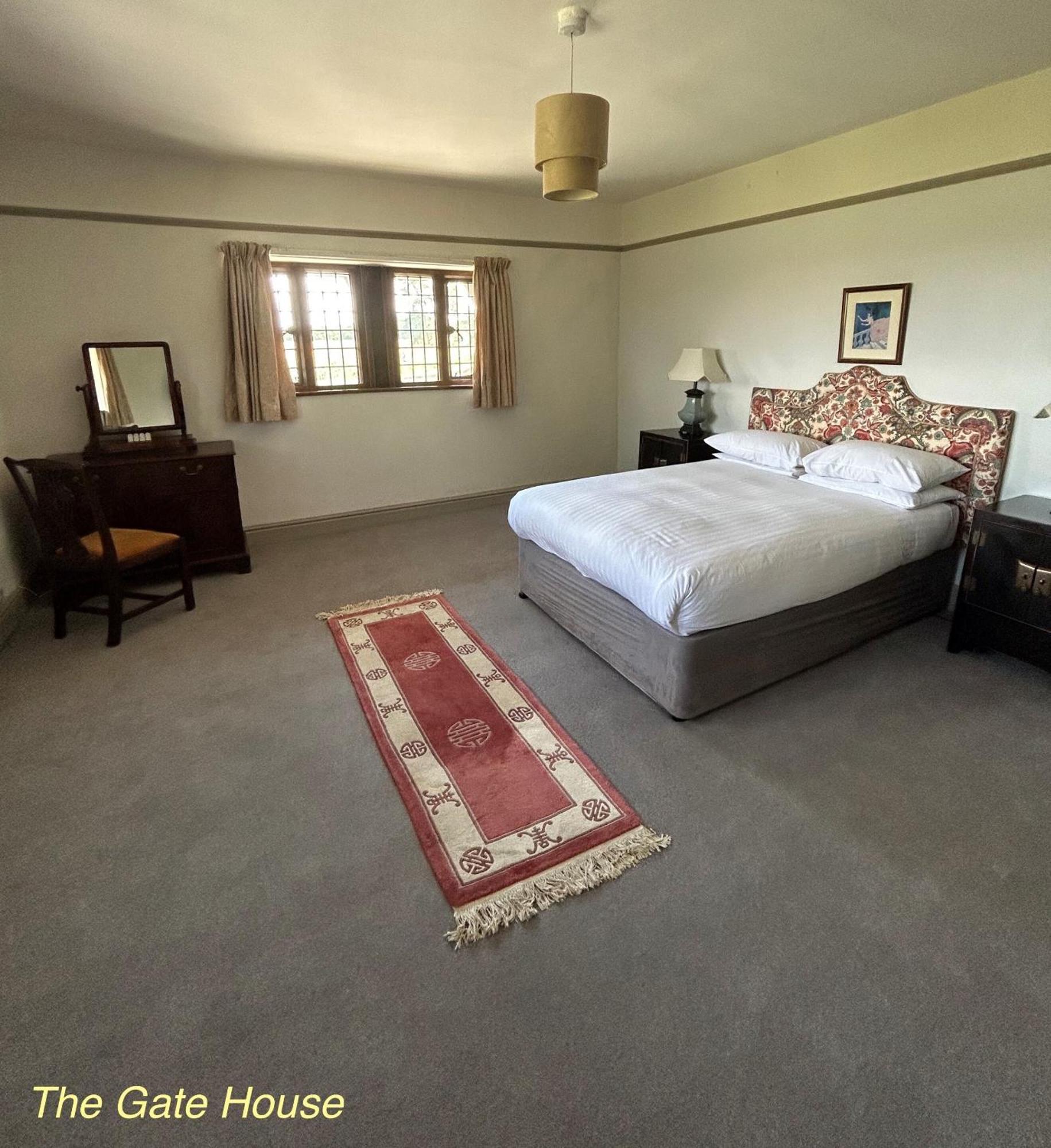 Thornton Manor - Holiday Cottages And Apartments Heswall Esterno foto