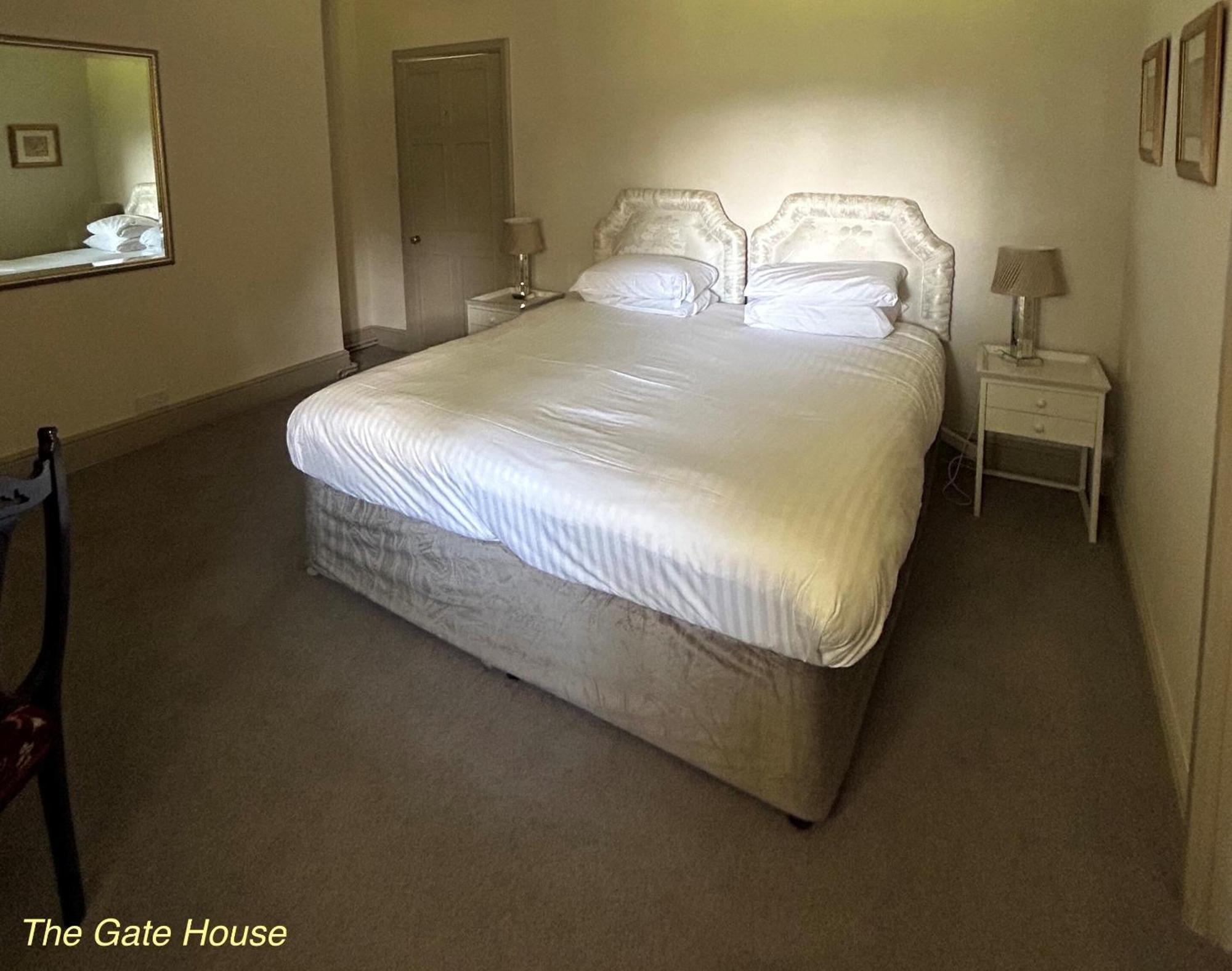 Thornton Manor - Holiday Cottages And Apartments Heswall Esterno foto